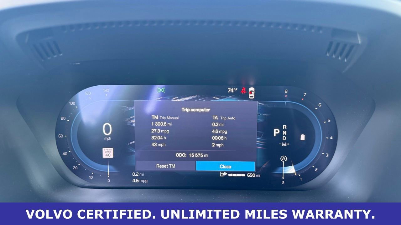Certified 2025 Volvo XC60 B5 Plus AWD/4WD image 20