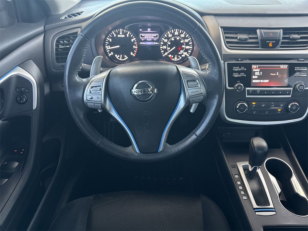 Used 2017 Nissan Altima 2.5 SR w/ Midnight Edition Package image 13