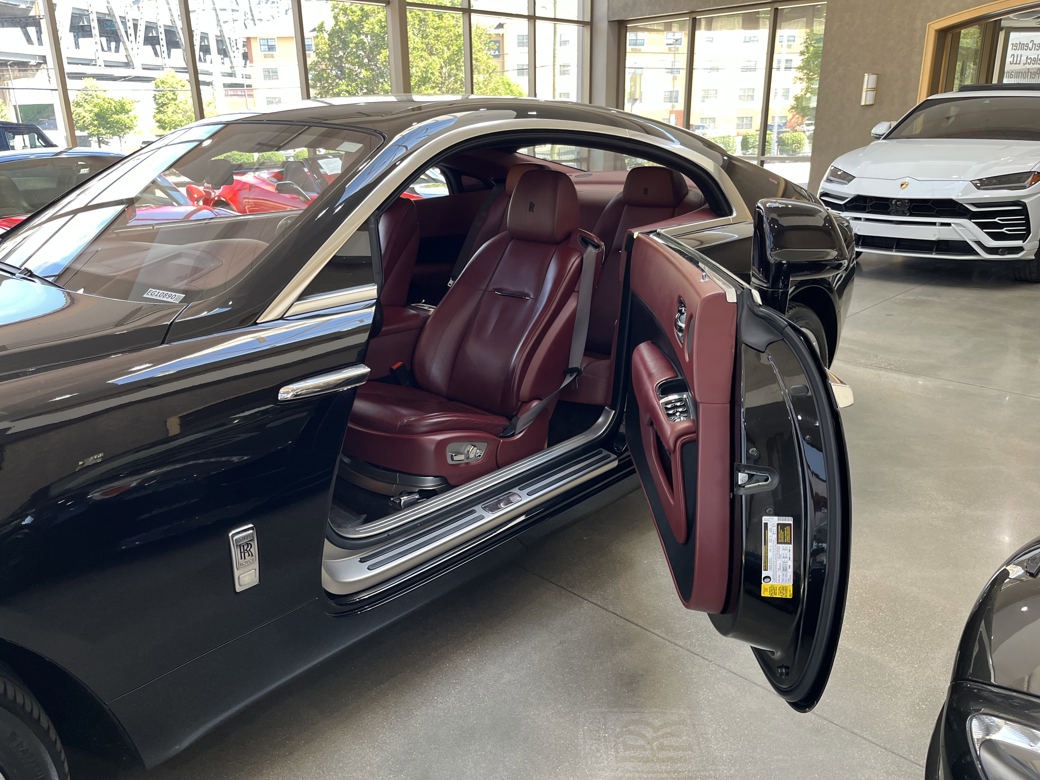 Used 2015 Rolls-Royce Wraith RWD image 7