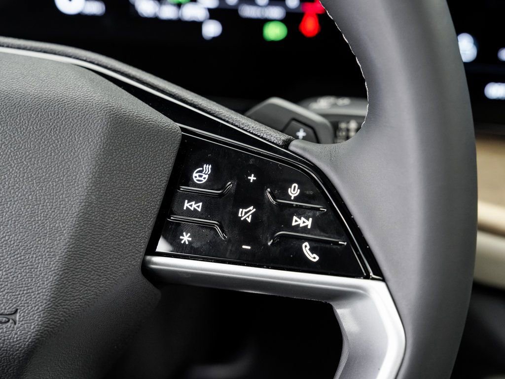 Used 2025 Audi Q5 Prestige image 12