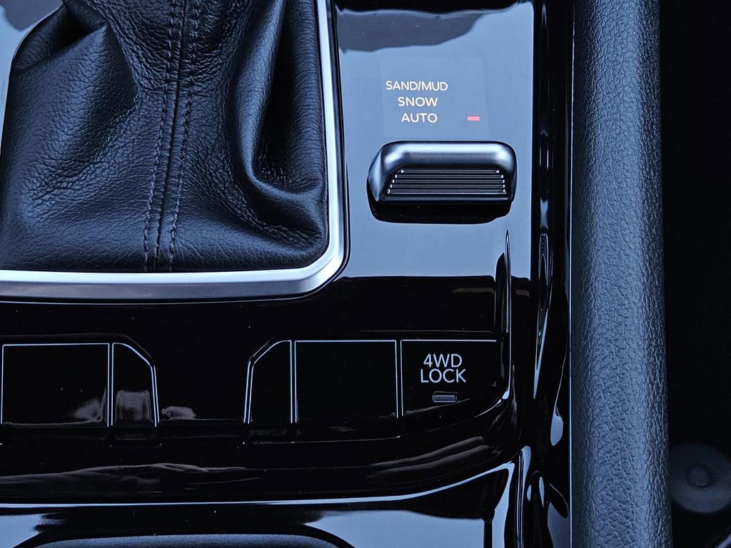 New 2026 Jeep Compass Latitude image 13