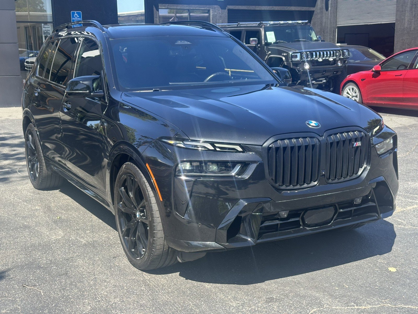 Used 2023 BMW X7 M60i w/ M Sport Professional Package image 6