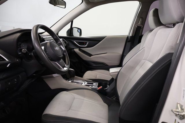 Used 2022 Subaru Forester Base image 11