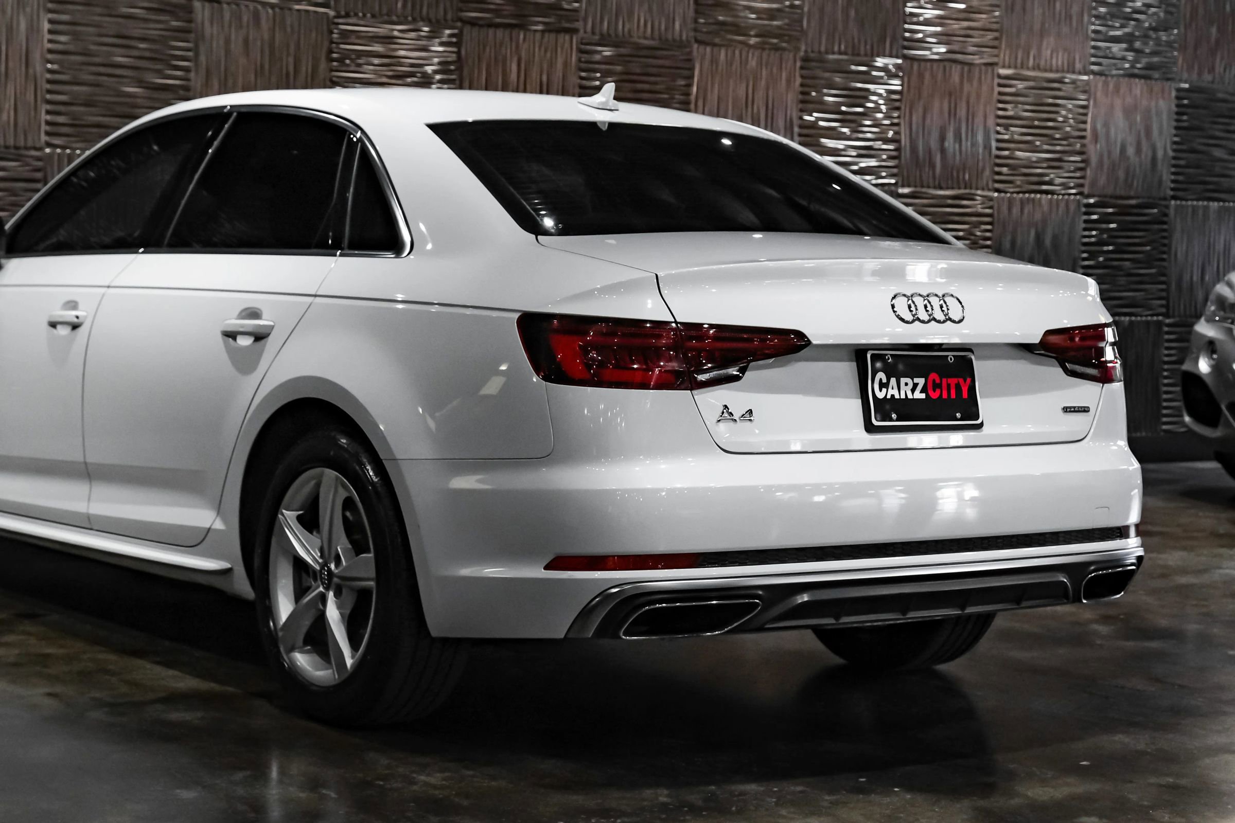 Used 2019 Audi A4 2.0T Premium w/ Convenience Package AWD/4WD image 14