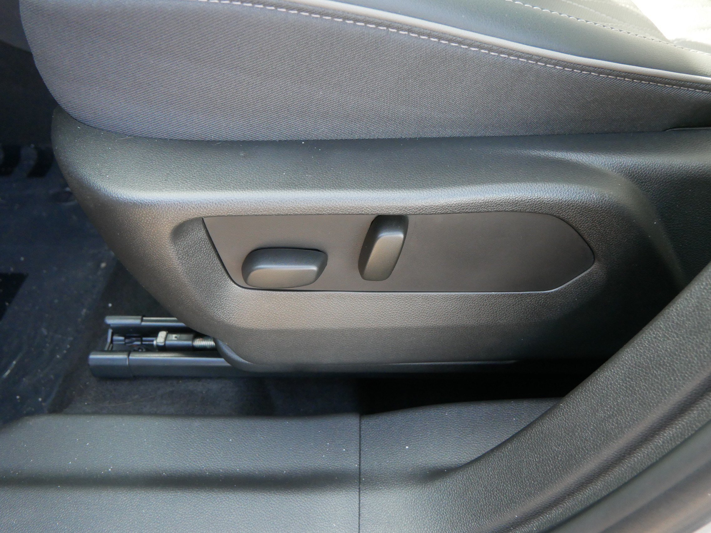 Used 2023 Buick Envision Avenir AWD/4WD image 27