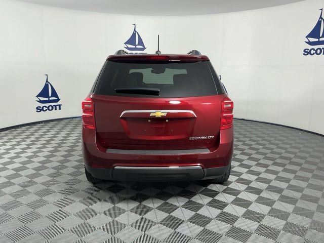 Used 2016 Chevrolet Equinox LTZ w/ Enhanced Convenience Package FWD image 5