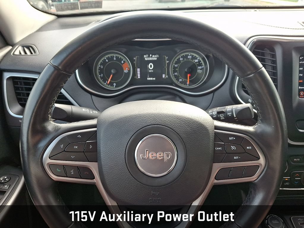 Used 2020 Jeep Cherokee Latitude Plus w/ Comfort/Convenience Group AWD/4WD image 22