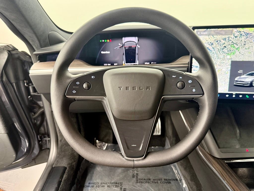 Used 2022 Tesla Model S image 25