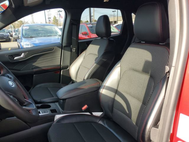 Used 2024 Ford Escape ST-Line Select w/ Tech Pack #1 image 13