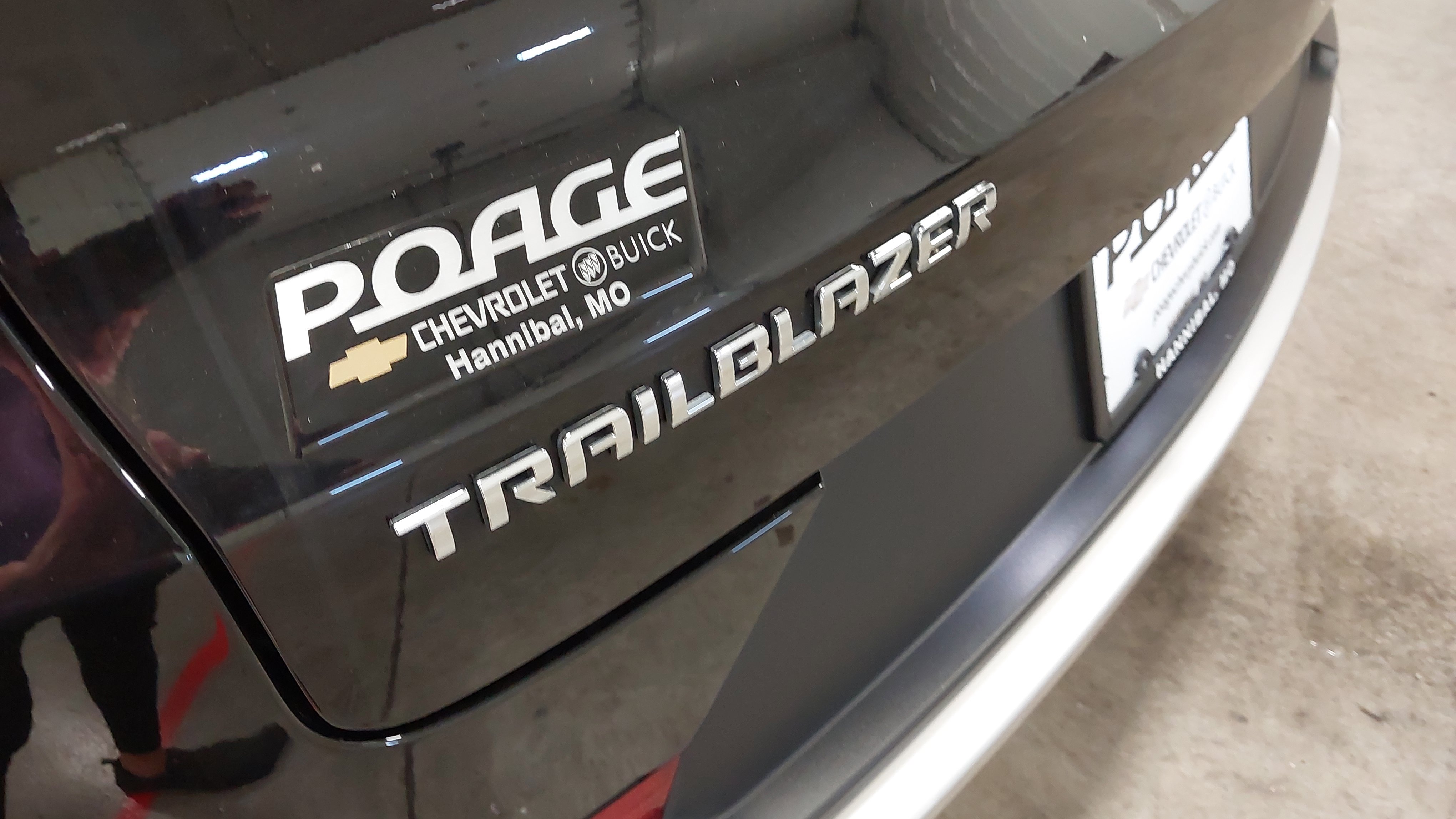 Used 2023 Chevrolet TrailBlazer LT FWD image 32