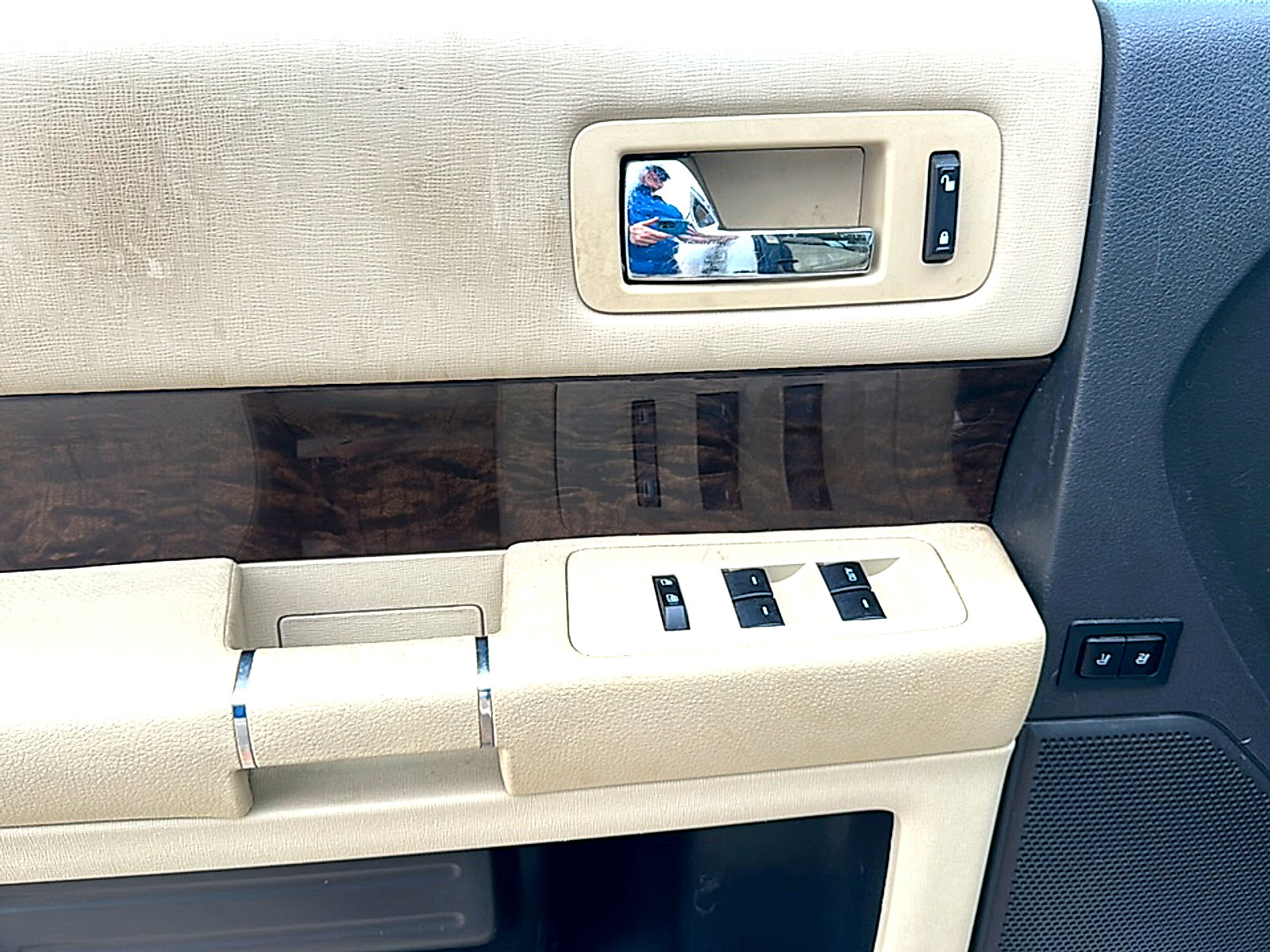 Used 2014 Ford Flex Limited w/ Equipment Group 301A image 8