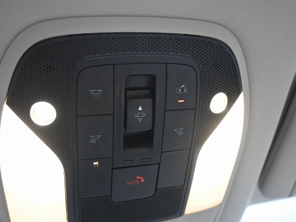 Used 2021 INFINITI QX50 Sensory w/ Cargo Package image 20