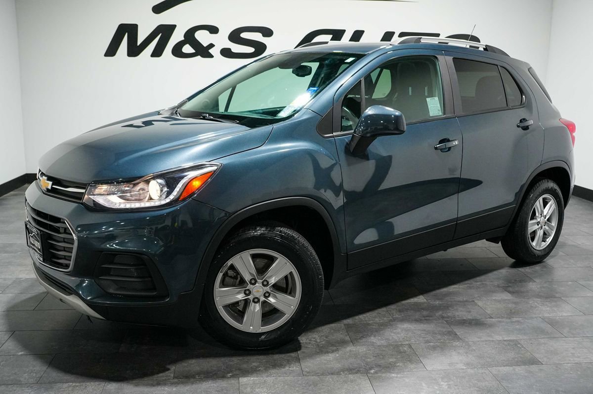 Used 2022 Chevrolet Trax LT w/ Driver Confidence Package AWD/4WD image 2