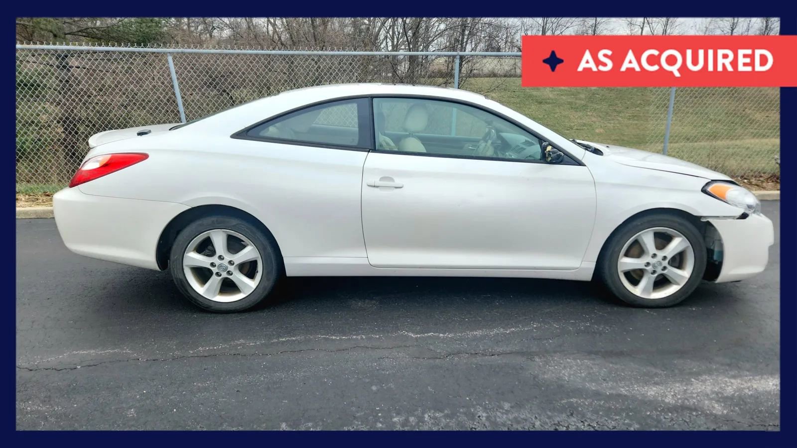 Used 2004 Toyota Solara SE image 1