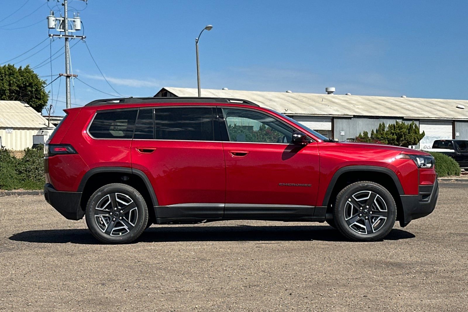 New 2026 Jeep Cherokee Laredo AWD/4WD image 3