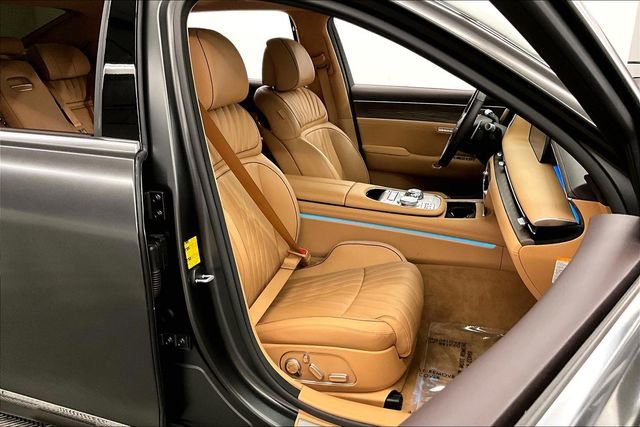 Used 2024 Genesis G90 3.5T image 8