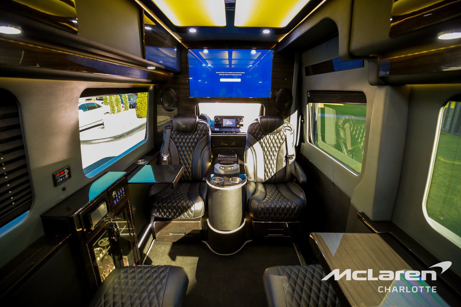 Used 2020 Mercedes-Benz Sprinter 3500 w/ Windows All Around Package image 20