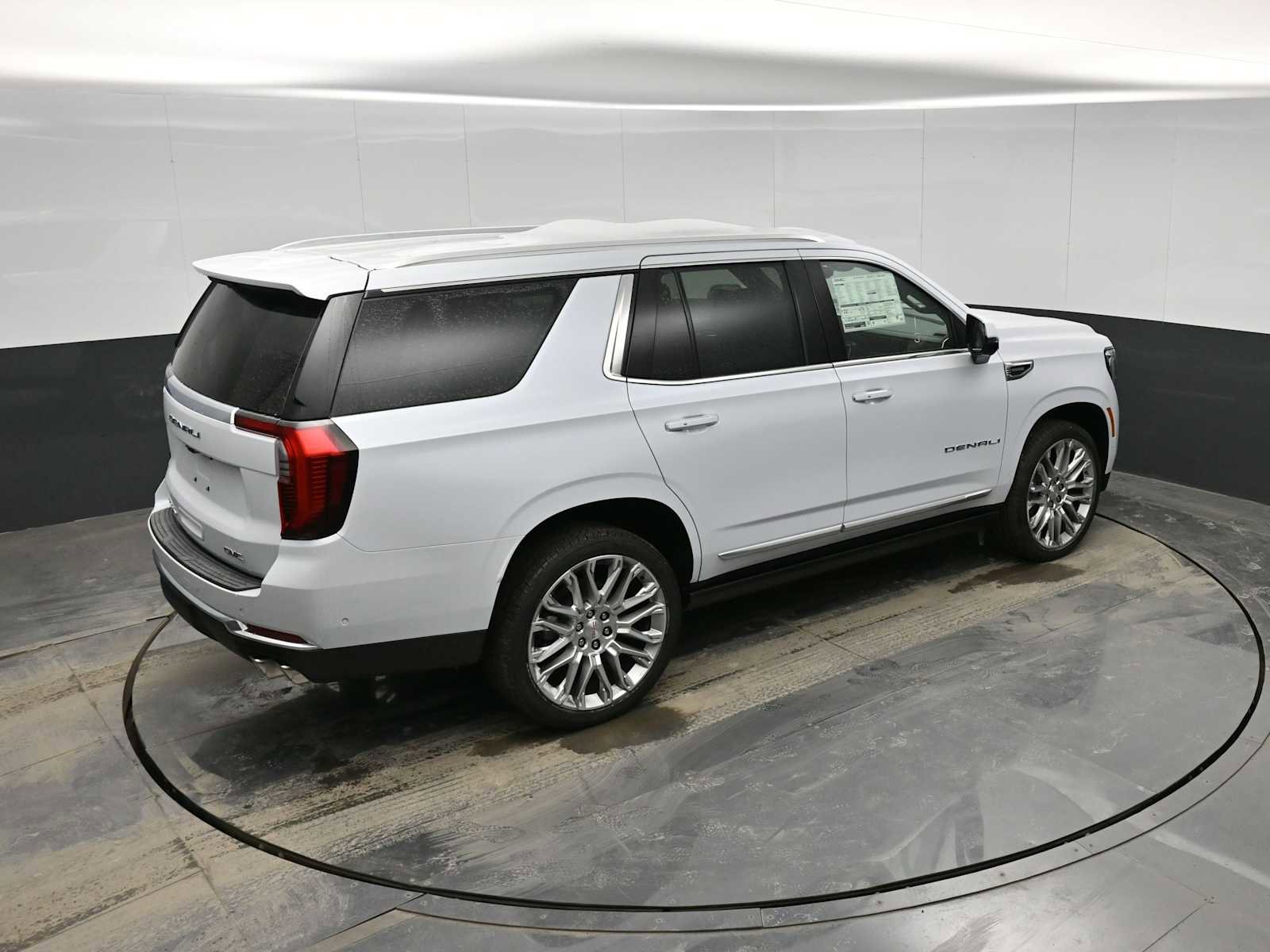 New 2026 GMC Yukon Denali w/ Denali Reserve Package image 28