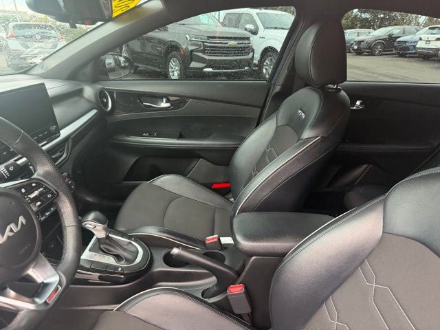 Used 2023 Kia Forte GT-Line image 13