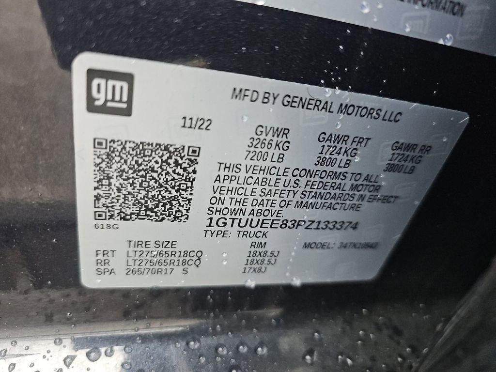 Used 2023 GMC Sierra 1500 AT4 w/ AT4 Premium Package AWD/4WD image 5