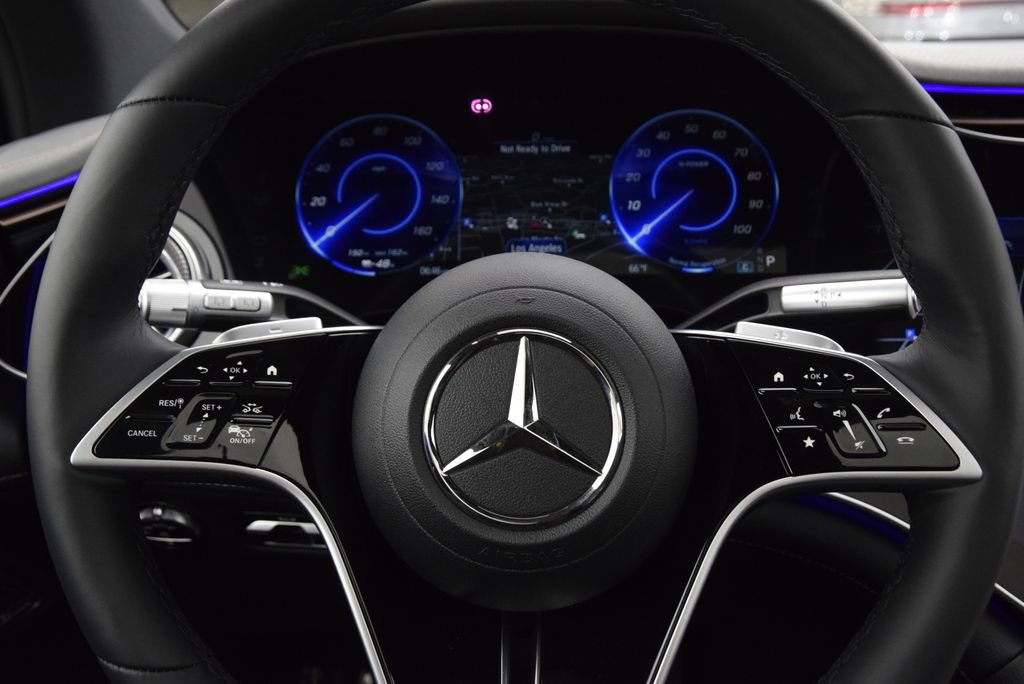 Used 2025 Mercedes-Benz EQS 450+ SUV image 26