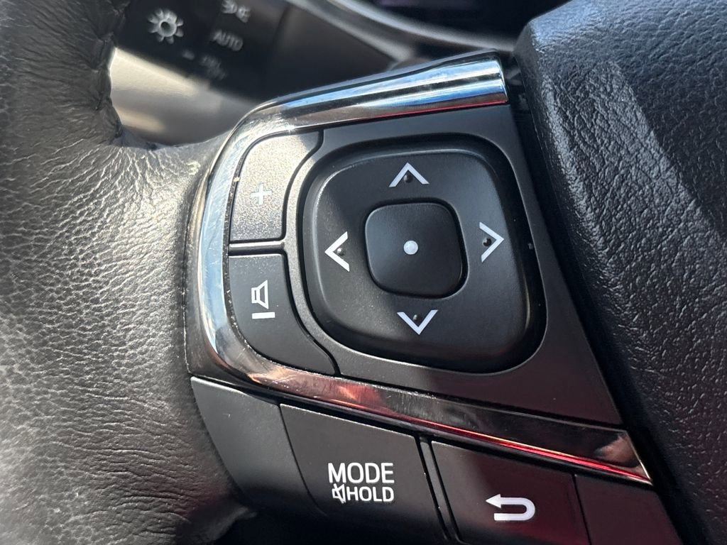 Used 2017 Toyota Avalon XLE Premium image 20