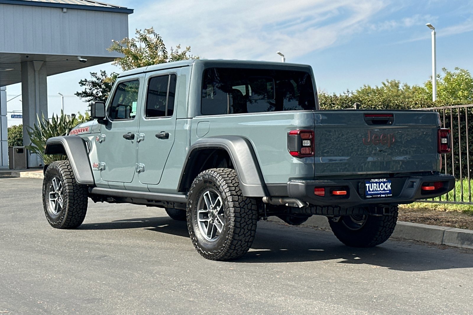New 2025 Jeep Gladiator Mojave w/ Convenience Group image 6