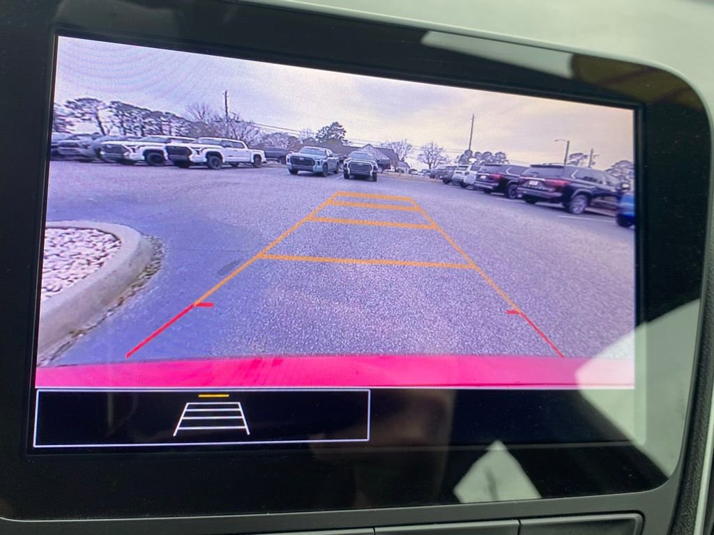 Used 2024 Chevrolet Malibu LT image 28