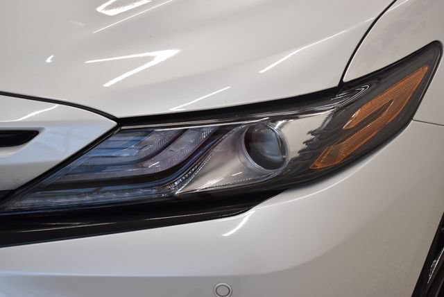 Used 2021 Toyota Camry XSE w/ Navigation Package FWD image 15