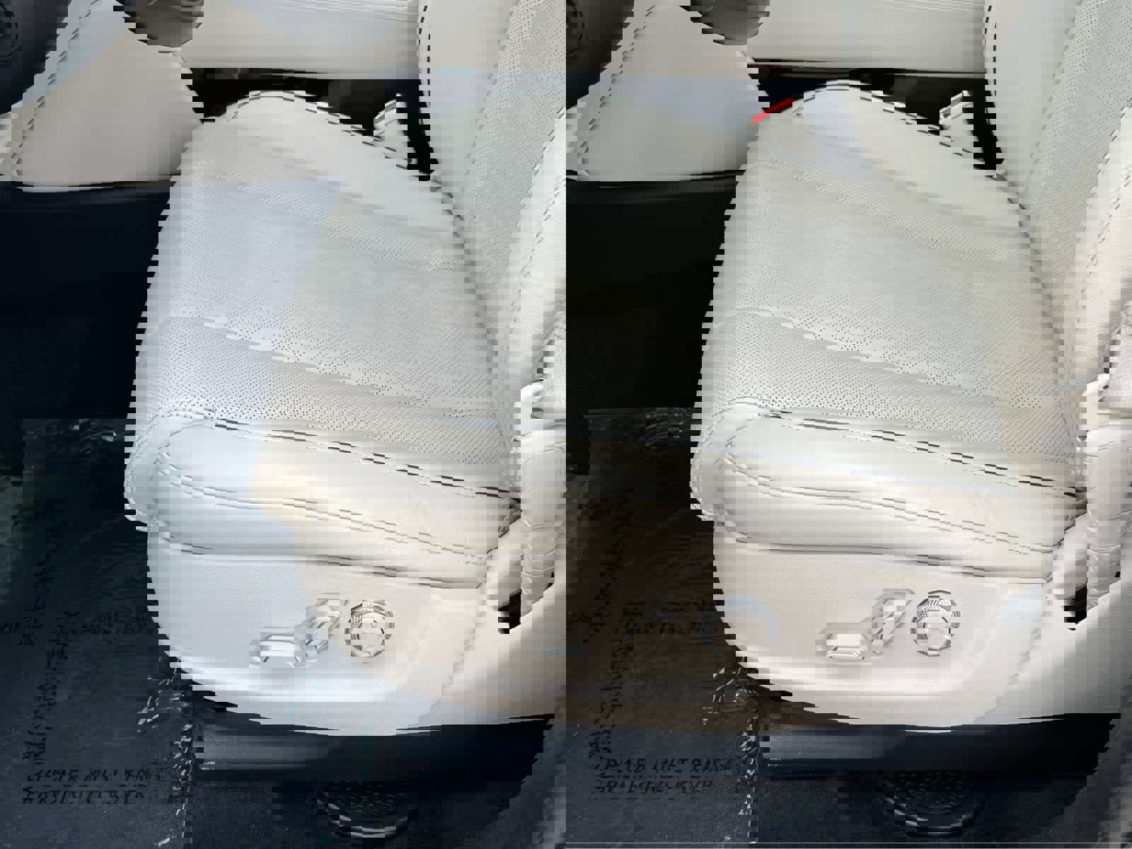 Used 2021 Genesis GV80 2.5T w/ Advanced Package 02 image 28