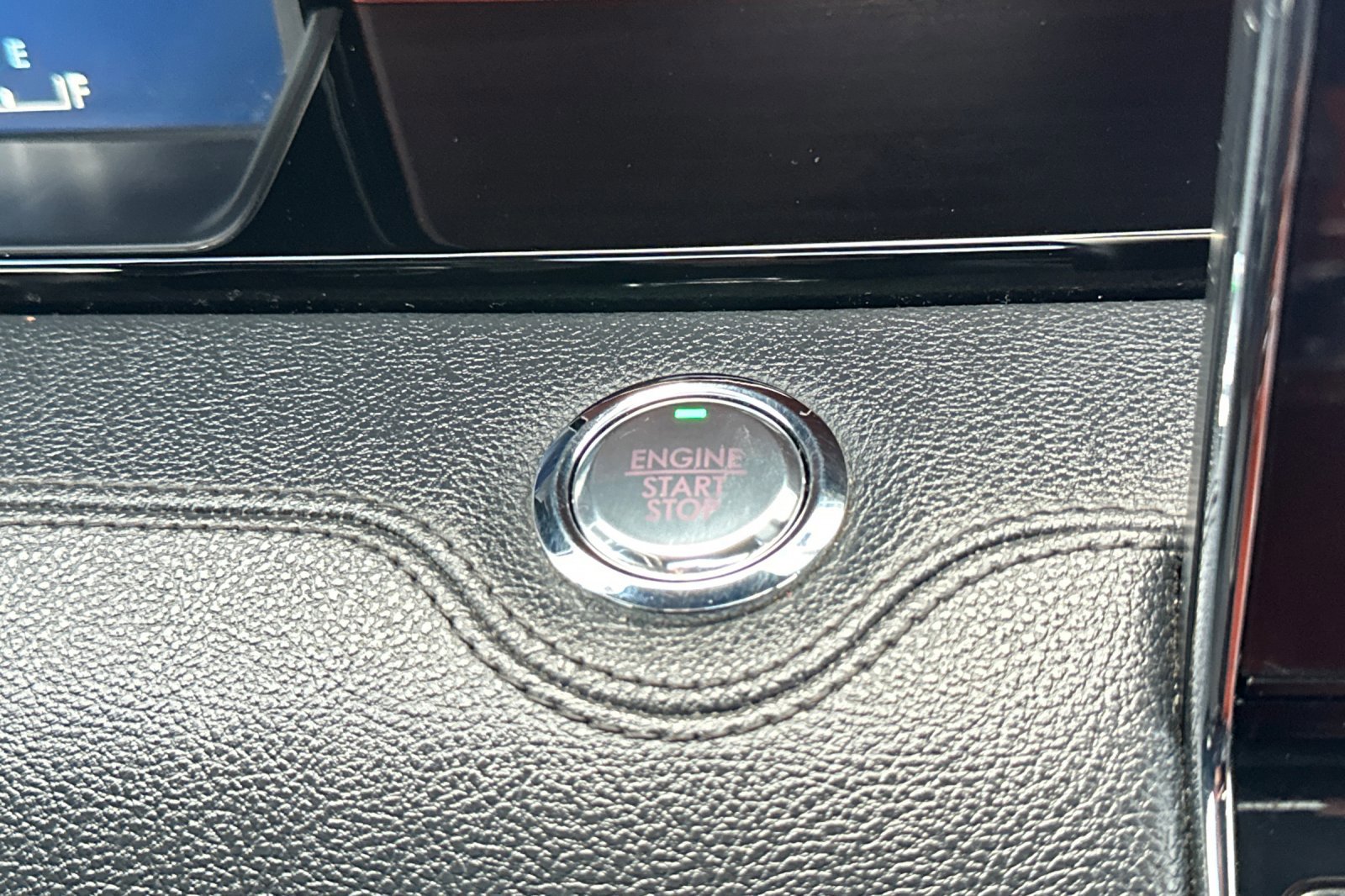 Used 2022 Lincoln Navigator Reserve image 36