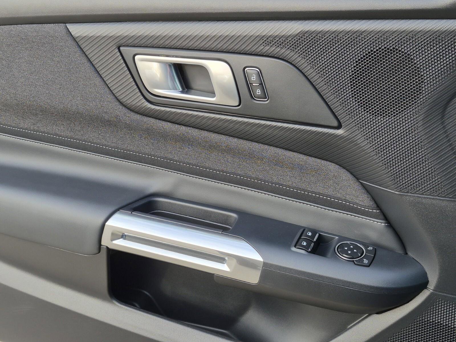 Used 2025 Ford Mustang GT image 20