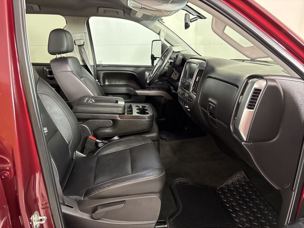 Used 2016 Chevrolet Silverado 2500 LT w/ LT Convenience Package AWD/4WD image 18