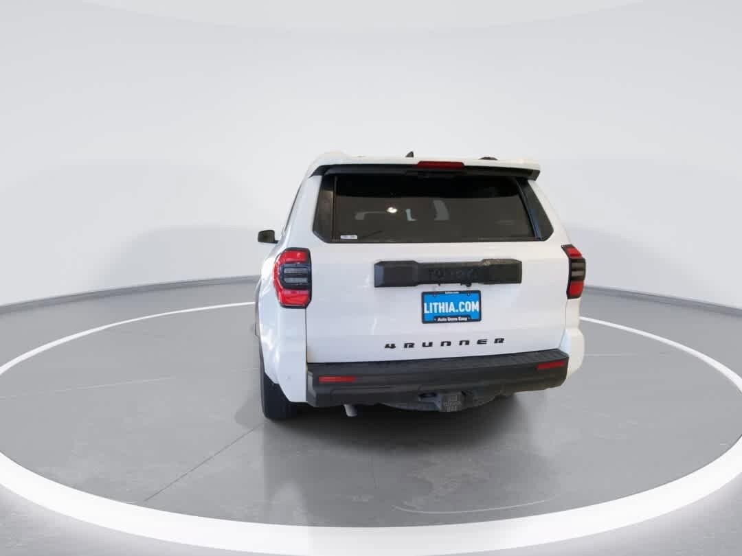 Used 2025 Toyota 4Runner TRD Off-Road AWD/4WD image 7