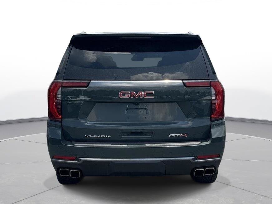 Used 2026 GMC Yukon AT4 AWD/4WD image 15