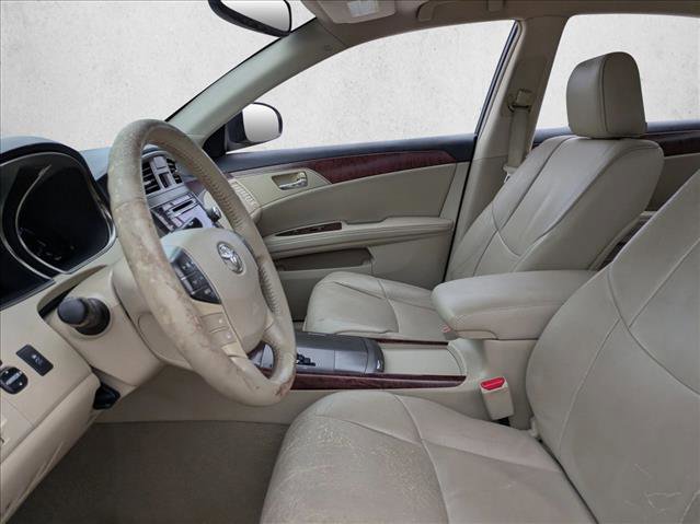 Used 2012 Toyota Avalon image 16