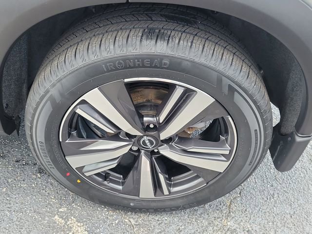 Used 2023 Nissan Rogue Platinum w/ Platinum Premium Package image 7