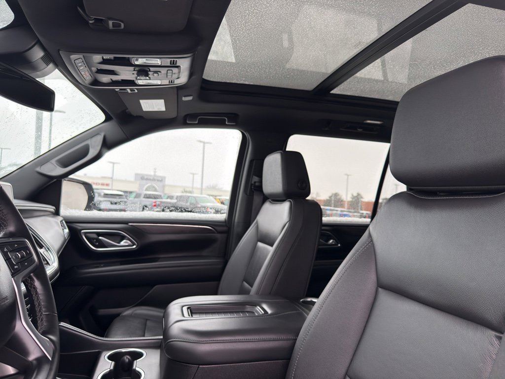 Used 2024 Chevrolet Tahoe LT w/ LT Signature Package image 26