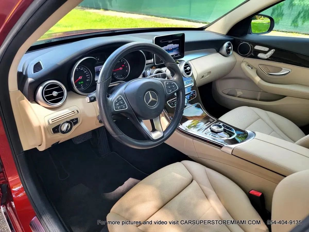 Used 2018 Mercedes-Benz C 300 Sedan image 10