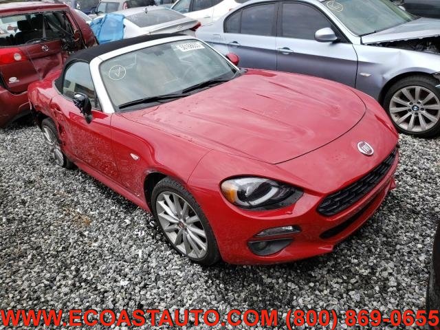 Used 2018 FIAT 124 Spider RWD image 1