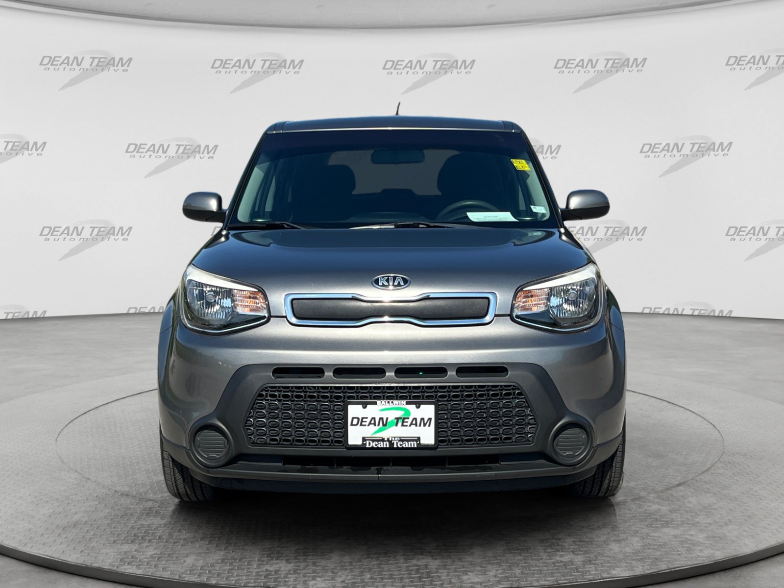 Used 2014 Kia Soul FWD image 2