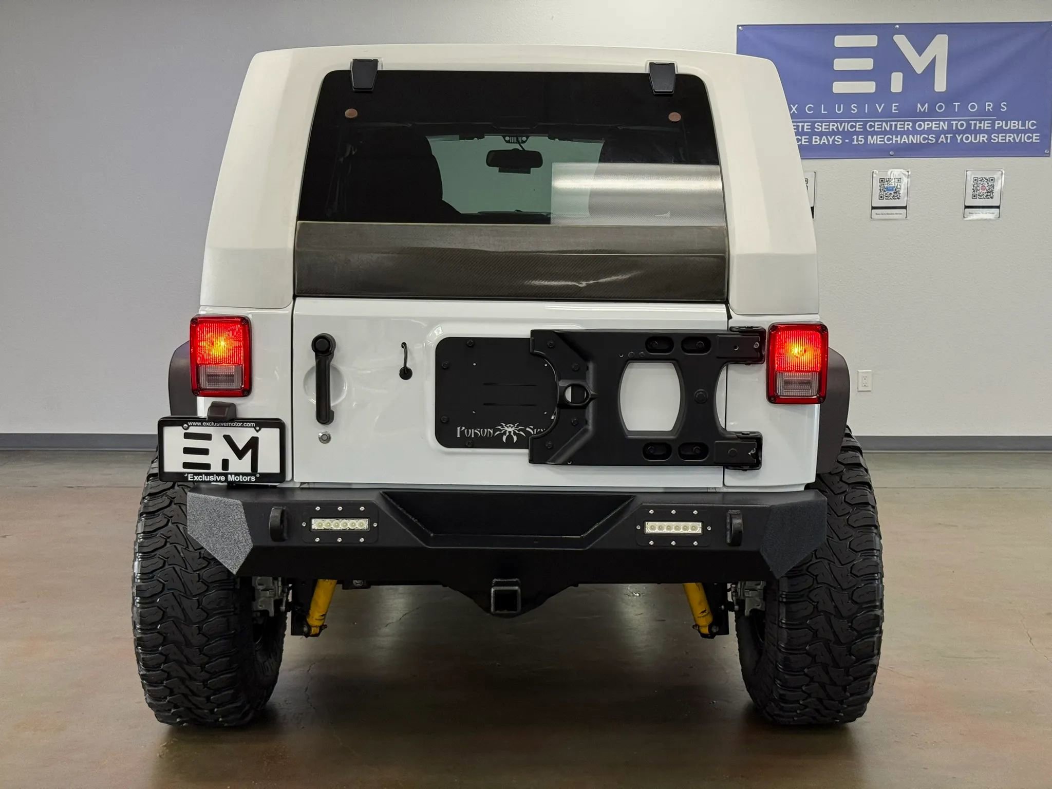 Used 2015 Jeep Wrangler Unlimited Rubicon image 7