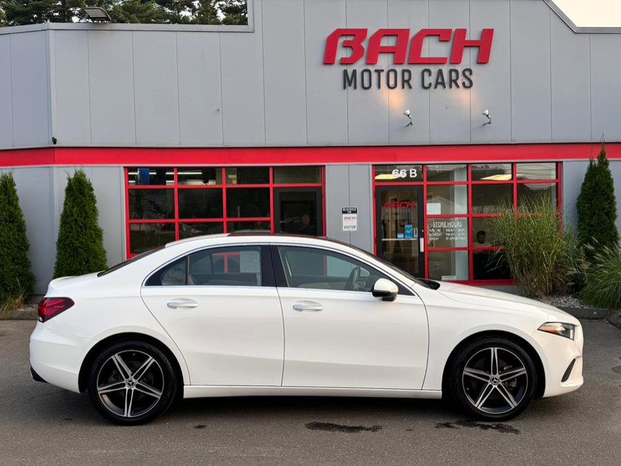 Used 2022 Mercedes-Benz A 220 4MATIC image 1