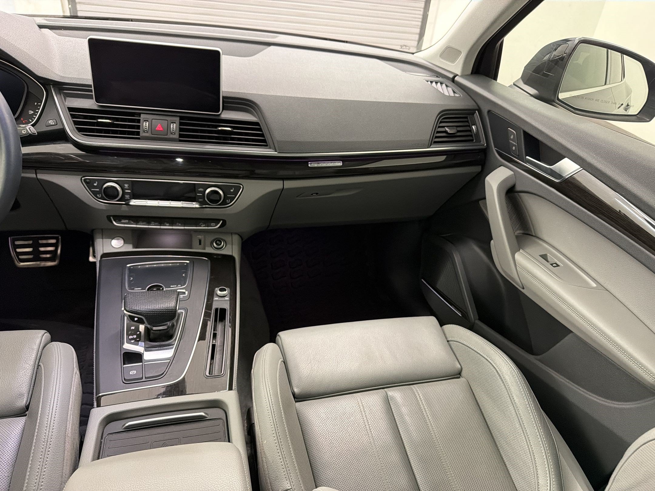 Used 2020 Audi Q5 Prestige AWD/4WD image 28
