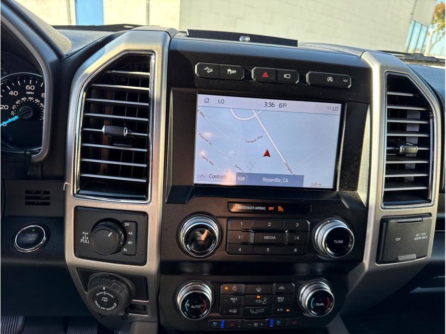 Used 2019 Ford F150 Platinum w/ Equipment Group 701A Luxury image 33