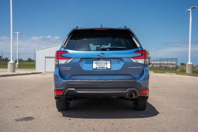 Used 2022 Subaru Forester Limited w/ Popular Package #3 AWD/4WD image 5