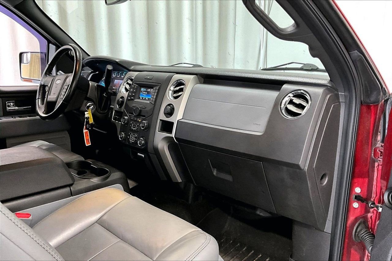 Used 2014 Ford F150 XLT w/ Equipment Group 302A Luxury image 28