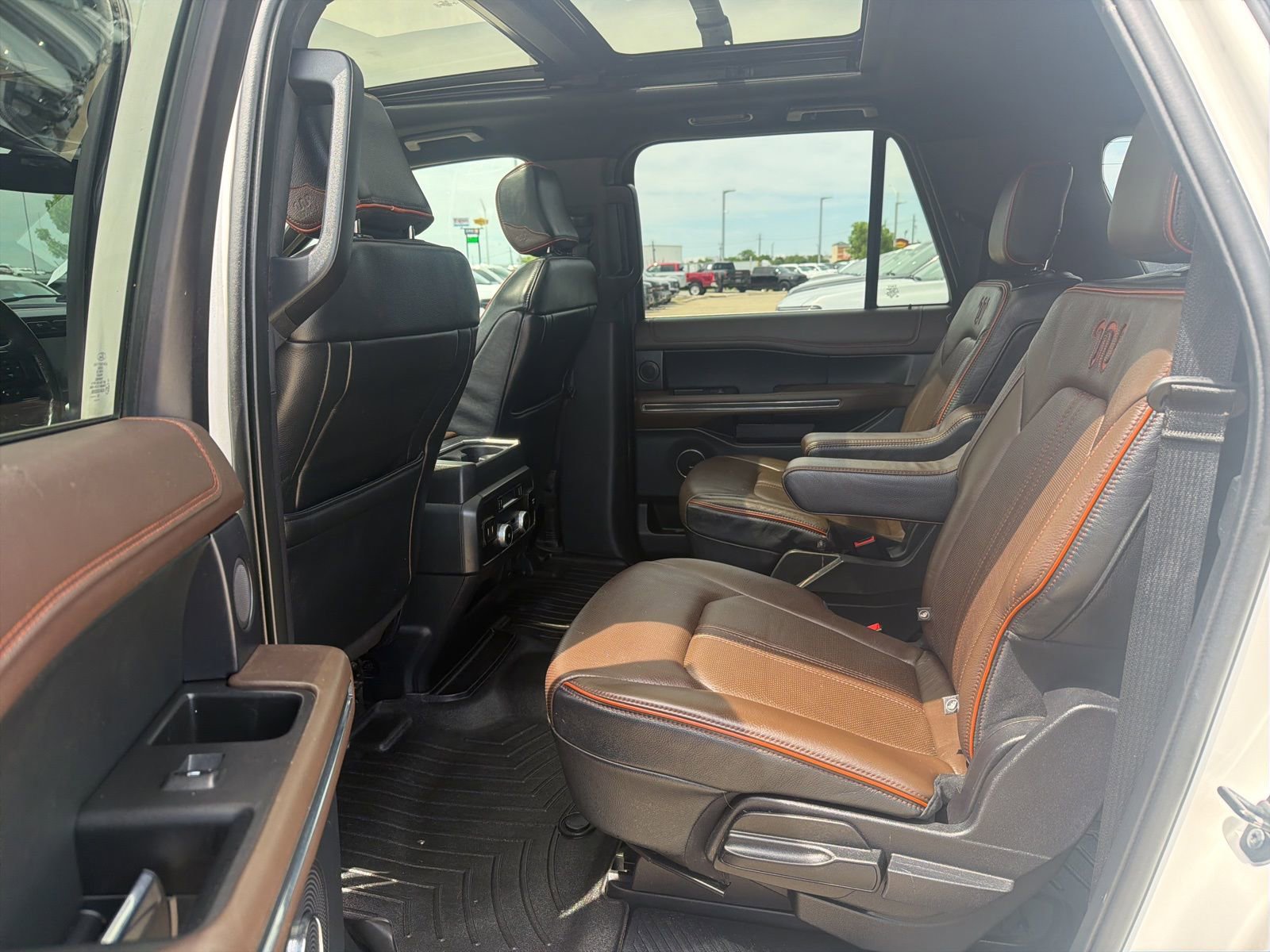 Used 2020 Ford Expedition Max King Ranch w/ Cargo Package image 21