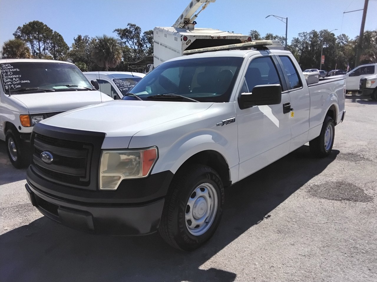 Used 2014 Ford F150 XL w/ Trailer Tow Package image 5