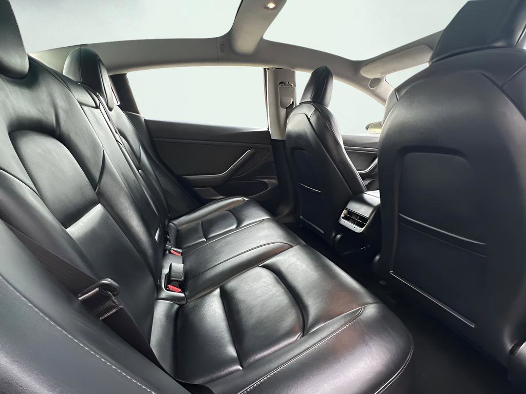 Used 2020 Tesla Model 3 Standard Range RWD image 20